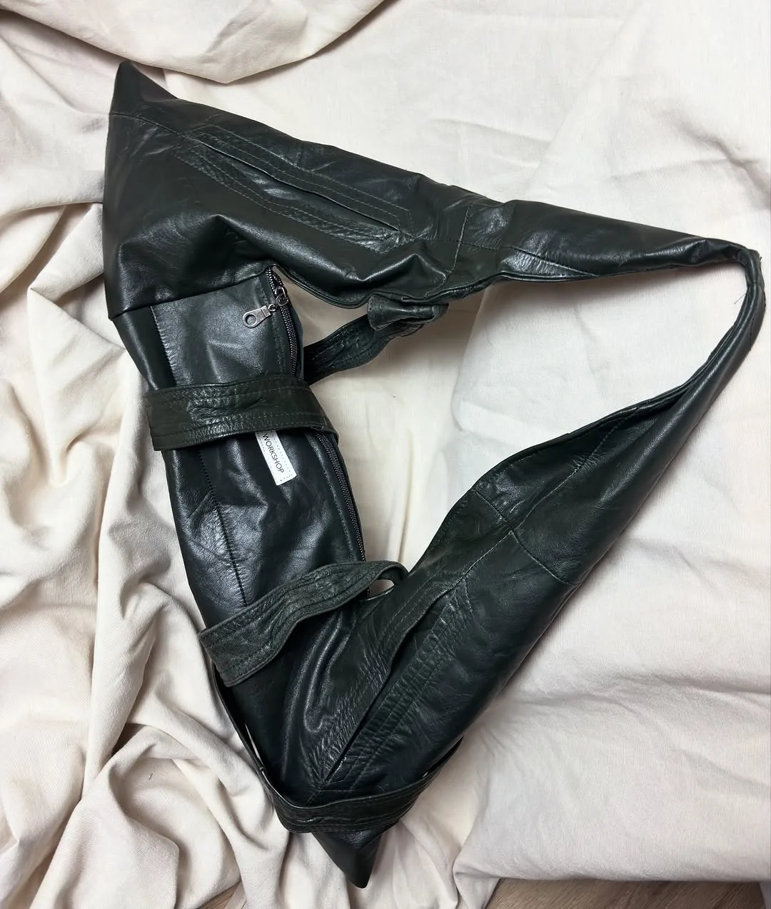 Ordinary green, belt, green leather bag