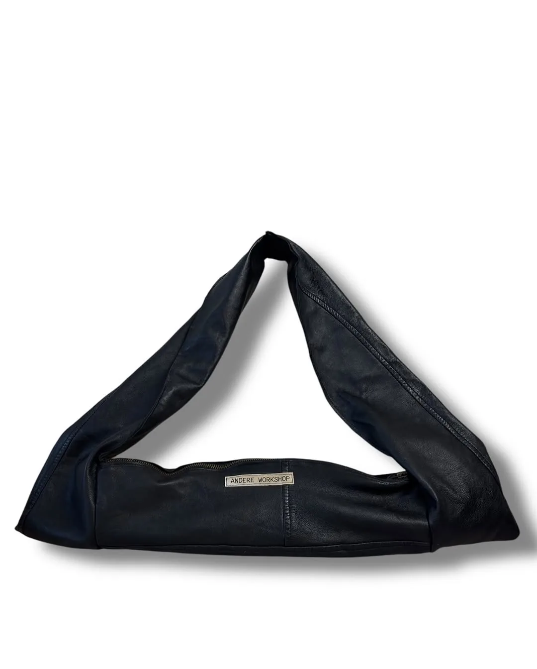 Long Ordinary black, black leather bag
